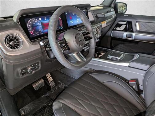 Obsidian Black Metallic 2026 Mercedes-Benz G-Class G 550