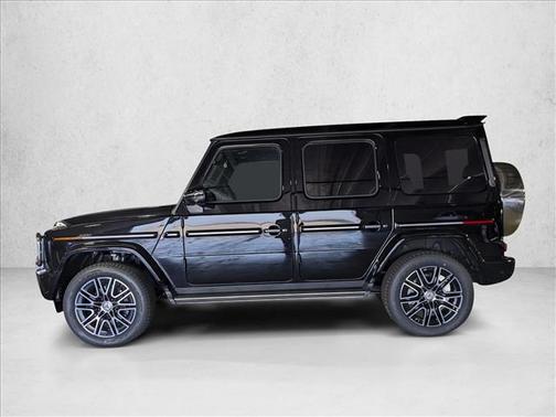Obsidian Black Metallic 2026 Mercedes-Benz G-Class G 550