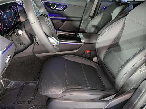 2025 Mercedes-Benz GLC 350e Base