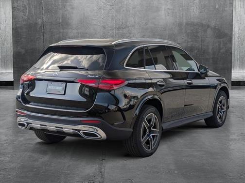 2025 Mercedes-Benz GLC 300 4MATIC