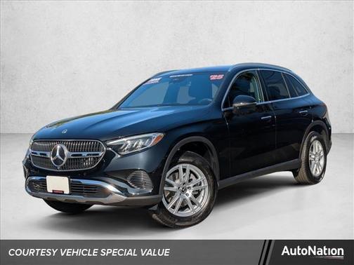 2025 Mercedes-Benz GLC 300 Base