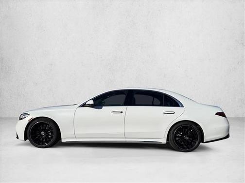 MANUFAKTUR Moonlight White Magno 2026 Mercedes-Benz S-Class S 580 4MATIC