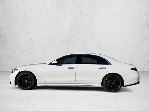 MANUFAKTUR Moonlight White Magno 2026 Mercedes-Benz S-Class 4MATIC