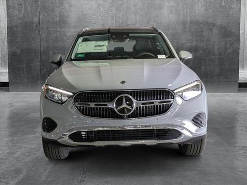 2025 Mercedes-Benz GLC 350e Base