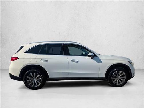 2024 Mercedes-Benz GLC 300 Base