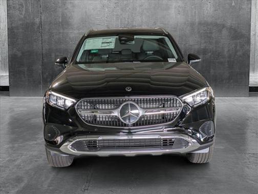 2025 Mercedes-Benz GLC 350e Base