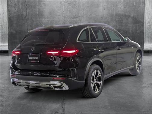 2025 Mercedes-Benz GLC 350e Base