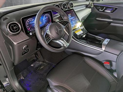 2025 Mercedes-Benz GLC 350e Base