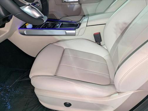 2025 Mercedes-Benz GLB 250 Base