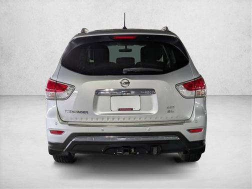 2016 Nissan Pathfinder SL