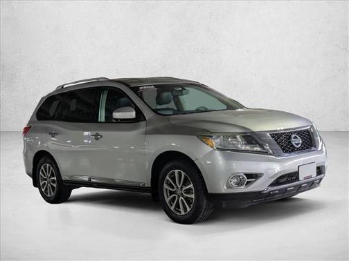 2016 Nissan Pathfinder SL