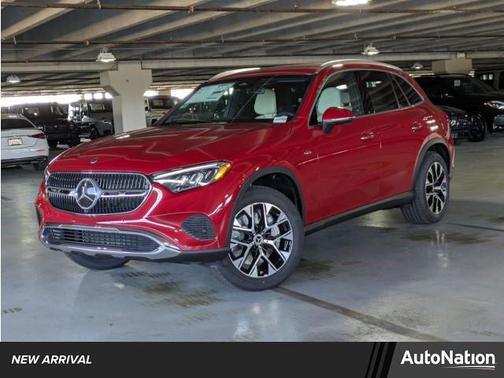 2025 Mercedes-Benz GLC 350e Base