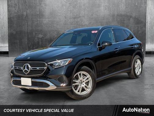 2025 Mercedes-Benz GLC 300 Base