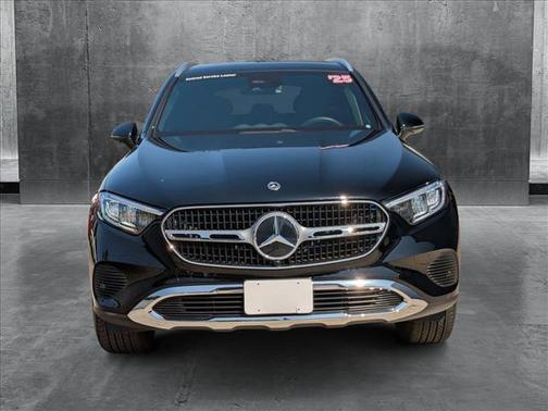2025 Mercedes-Benz GLC 300 Base
