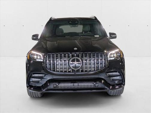 2026 Mercedes-Benz AMG GLS 63 Base