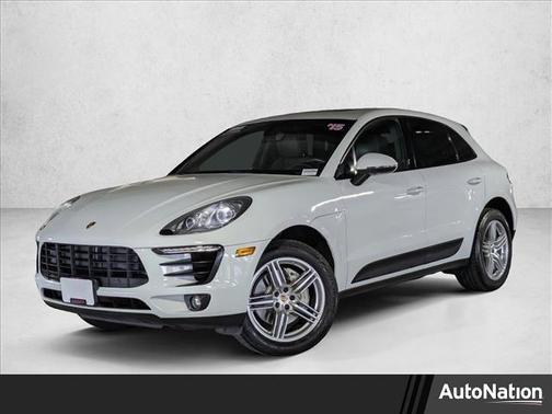 2015 Porsche Macan S
