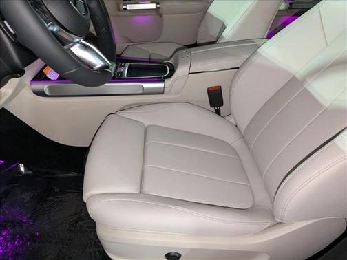 2026 Mercedes-Benz GLB 250 Base