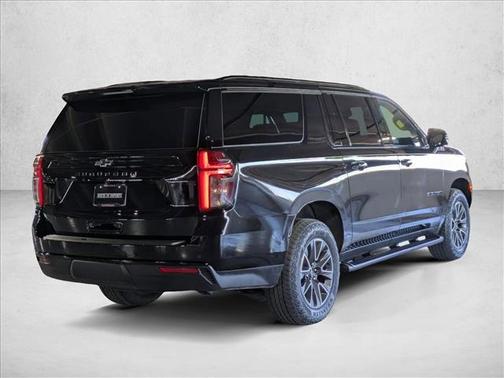 2024 Chevrolet Suburban 4WD Z71
