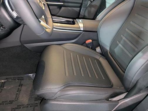 2026 Mercedes-Benz GLC 300 Base