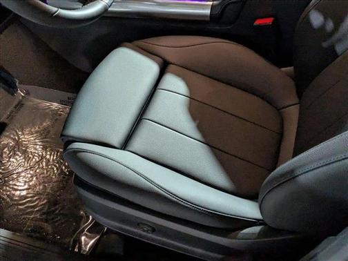 2025 Mercedes-Benz GLA 250 Base