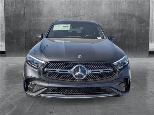 2025 Mercedes-Benz GLC 300 4MATIC