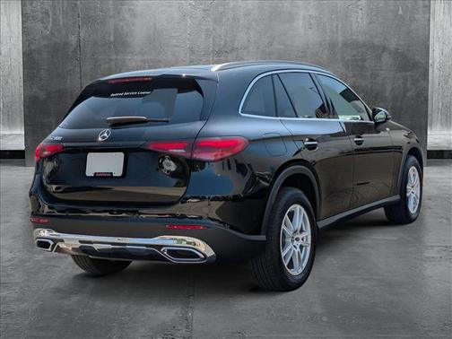 2025 Mercedes-Benz GLC 300 Base