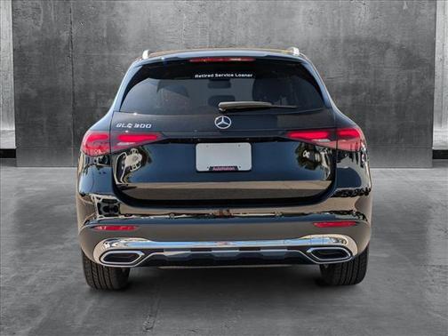 2025 Mercedes-Benz GLC 300 Base
