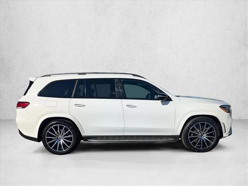 2022 Mercedes-Benz GLS 450 4MATIC