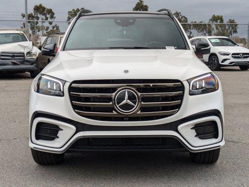 2025 Mercedes-Benz GLS 450 4MATIC
