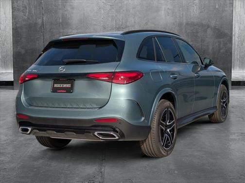 2025 Mercedes-Benz GLC 300 Base