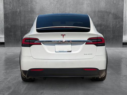 2020 Tesla Model X Long Range Plus Dual Motor All-Wheel Drive