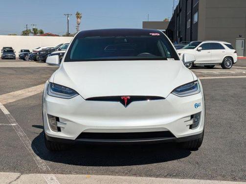 2020 Tesla Model X Long Range Plus