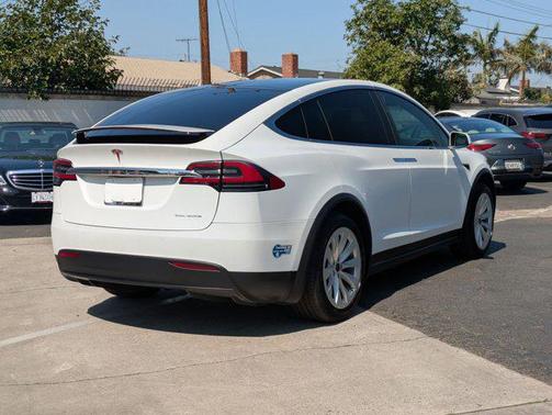 2020 Tesla Model X Long Range Plus