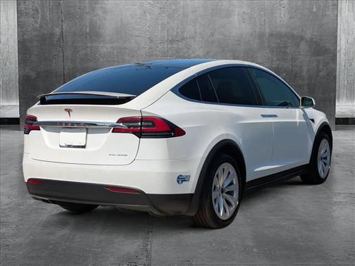 2020 Tesla Model X Long Range Plus Dual Motor All-Wheel Drive