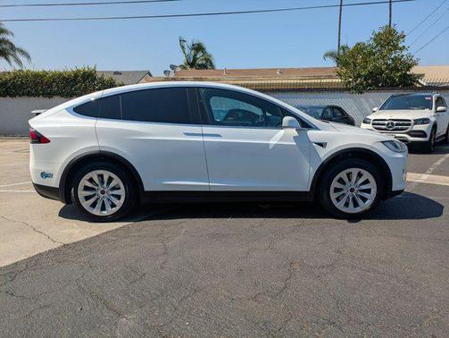 2020 Tesla Model X Long Range Plus