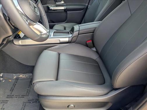 2025 Mercedes-Benz GLB 250 Base