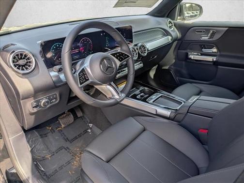 2025 Mercedes-Benz GLB 250 Base