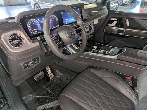 2025 Mercedes-Benz AMG G 63 Base
