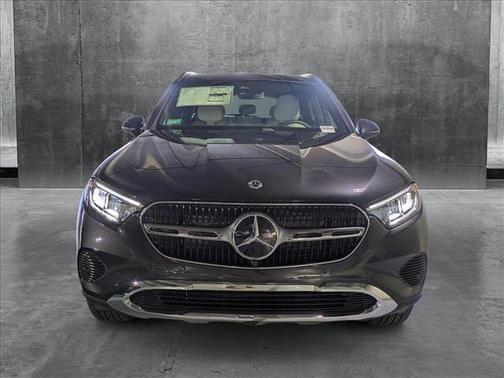 2025 Mercedes-Benz GLC 350e Base