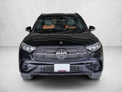 Black 2025 Mercedes-Benz GLC 300 4MATIC