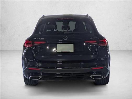 Black 2025 Mercedes-Benz GLC 300 4MATIC