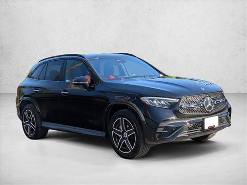 2025 Mercedes-Benz GLC 300 Base
