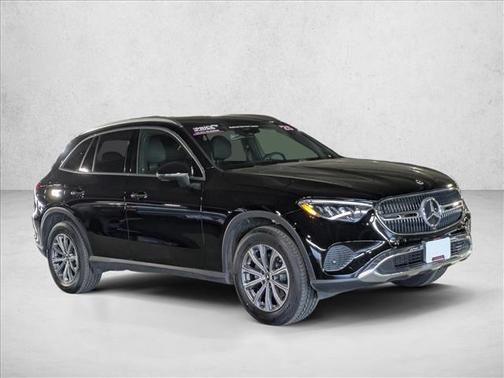 2025 Mercedes-Benz GLC 300 Base