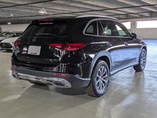 2025 Mercedes-Benz GLC 300 Base