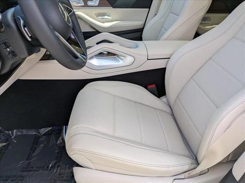 Polar White 2026 Mercedes-Benz GLE 450 4MATIC