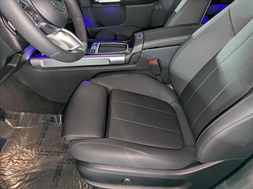 2025 Mercedes-Benz GLB 250 Base