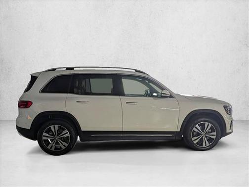 Polar White 2025 Mercedes-Benz GLB 250 Base