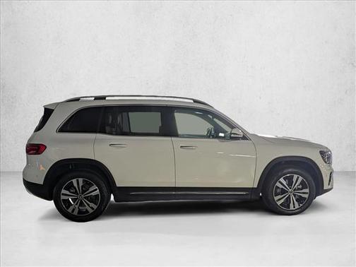 Polar White 2025 Mercedes-Benz GLB 250 Base