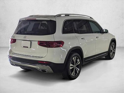 Polar White 2025 Mercedes-Benz GLB 250 Base