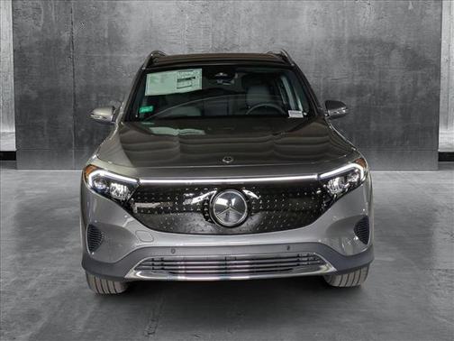 2025 Mercedes-Benz EQB 300 4MATIC